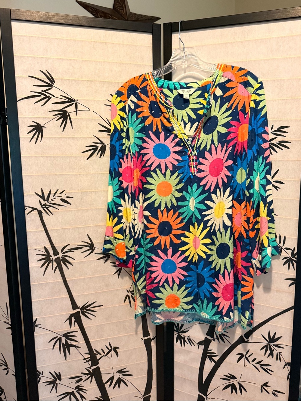 Tru Luxe Jeans Navy Floral V-Neck Tunic
